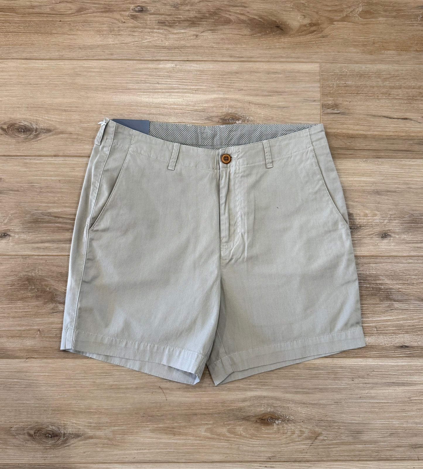 Coastal Cotton- Hybrid Chino Short, Field Khaki