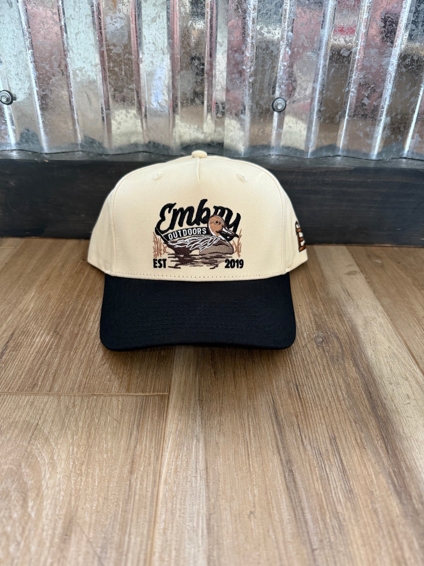Embry Outdoors- Sprig Trucker, Cream/Black