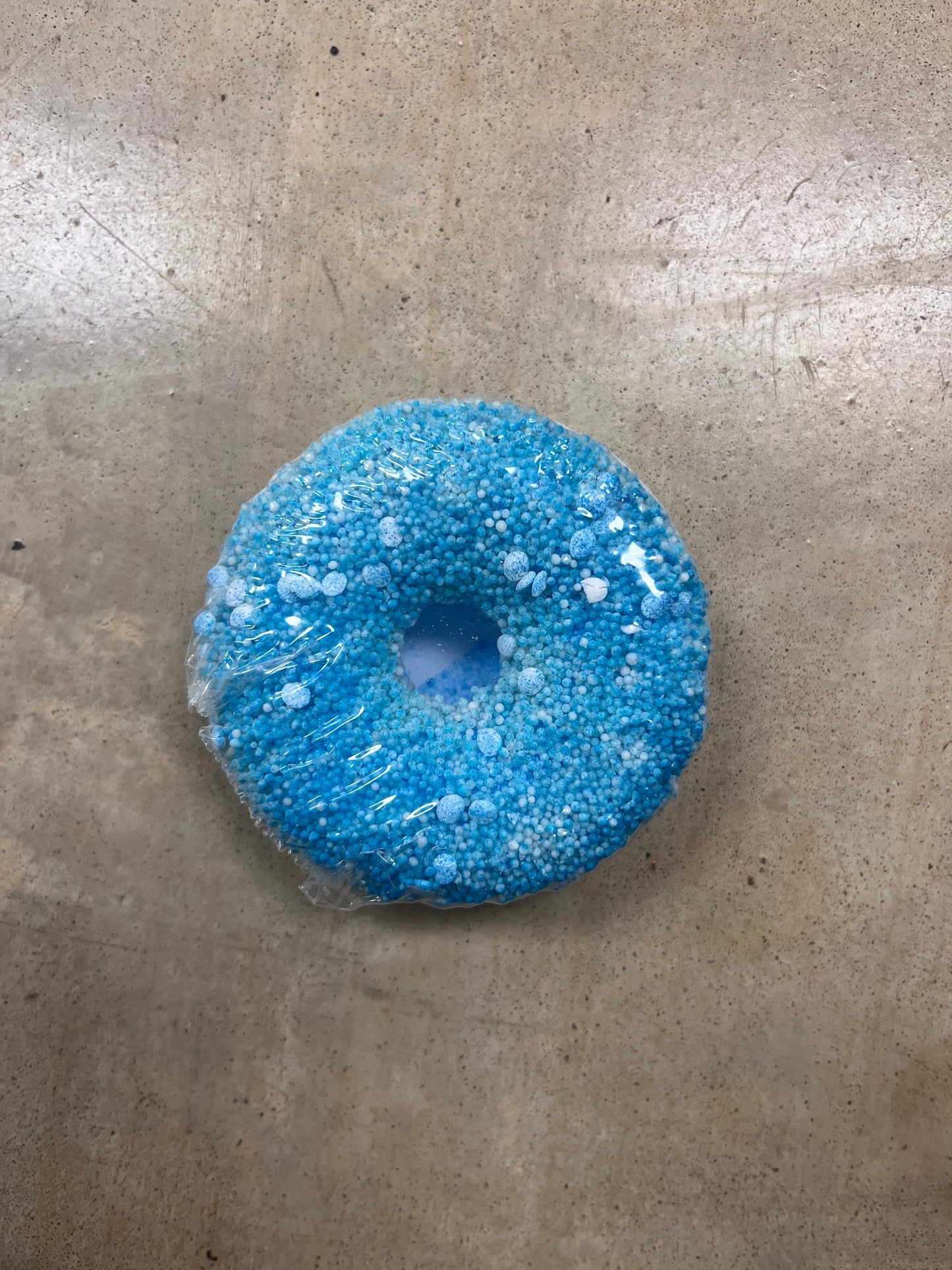 Garb2Art-Birthday Cake Donut Bath Bomb