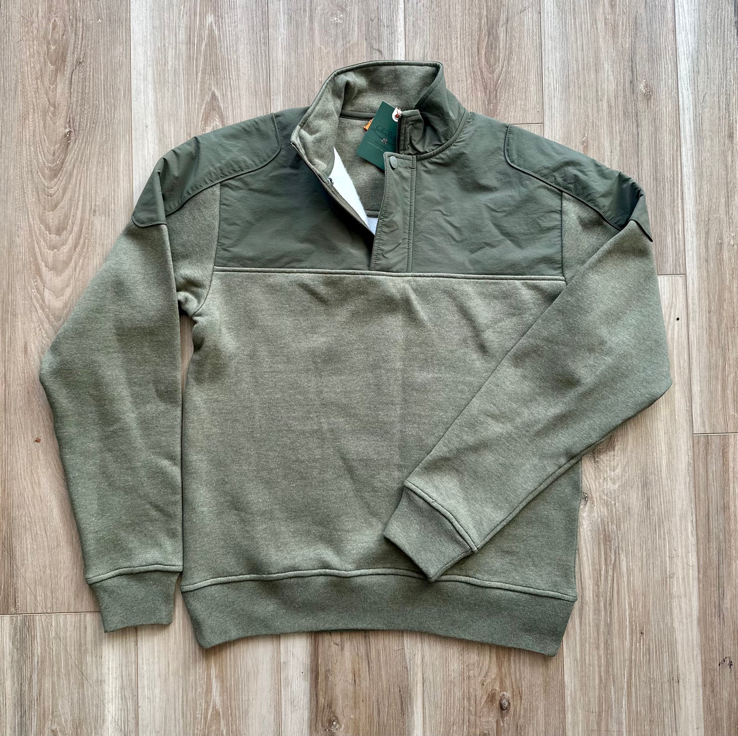 Southern Point- Sullivan Pullover, Woodlands Green